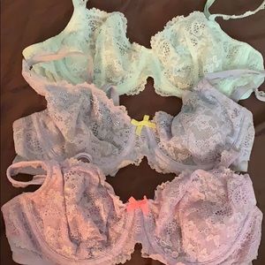3 set of Victorias secret bras